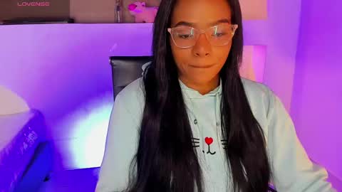 Snapshot of ivybliss8 chatting on January 30, 12:06 pm i v y b l i s s online show from January 30, 12:06 pm