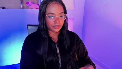 Snapshot of ivybliss8 chatting on January 28, 11:49 am i v y b l i s s online show from January 28, 11:49 am