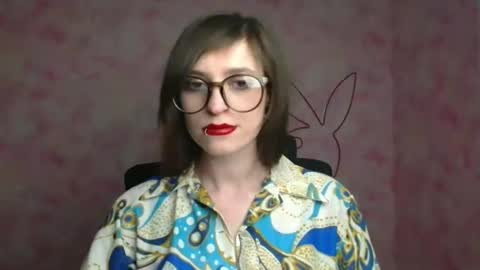 Ivy online show from April 17, 12:18 pm