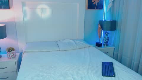 Ivy online show from March 10, 1:15 pm