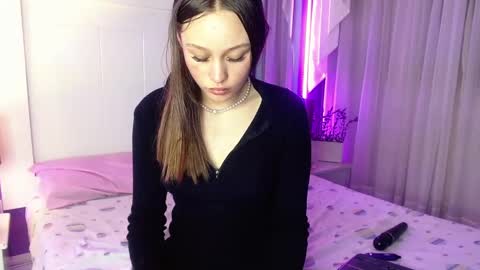 Ivy online show from December 27, 11:10 pm