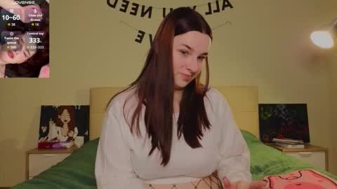 Daisy online show from February 13, 1:07 am