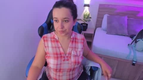 Iza online show from September 16, 1:08 pm