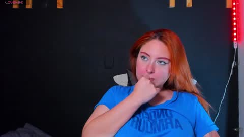 hot izys online show from July 18, 8:50 am