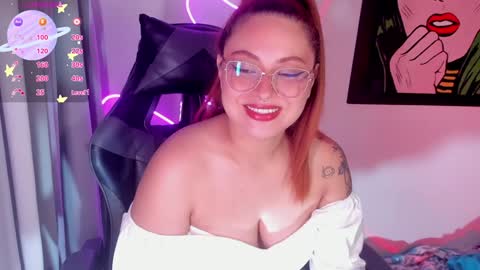 hot izys online show from February 2, 9:34 pm