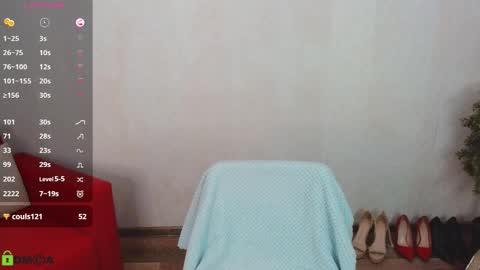 Queen of nylon  Victoria online show from September 27, 5:14 am