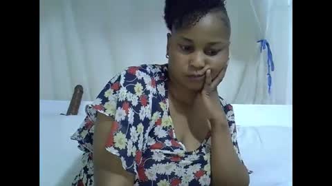 rose online show from October 3, 2:33 pm