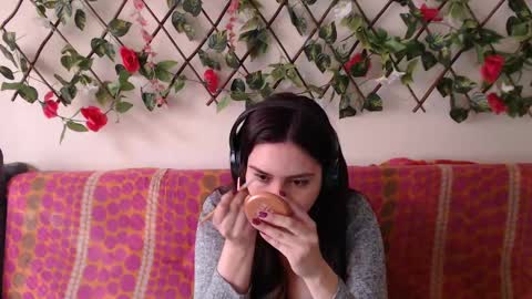 Jack and Emily online show from September 23, 4:49 pm