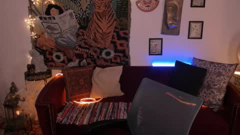 Jackie Byrd online show from September 15, 1:41 pm