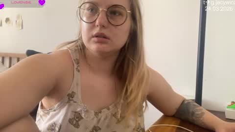 jacywinslat online show from March 24, 7:47 am