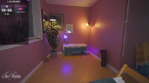 Jada online show from March 23, 3:01 am