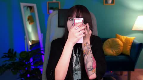 Snapshot of jade_castle chatting on February 23, 2:14 am jade_castle online show from February 23, 2:14 am