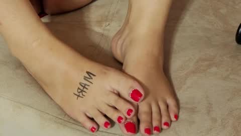 jade_stone12 online show from May 31, 12:05 am