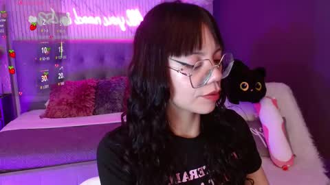 JADE online show from January 31, 8:40 pm