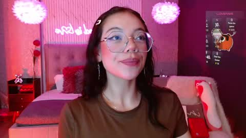 JADE online show from April 1, 8:50 pm