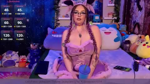 jadeplant online show from January 11, 12:37 am