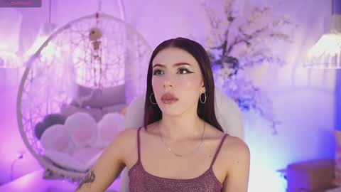 Jade Summer online show from October 8, 11:47 am