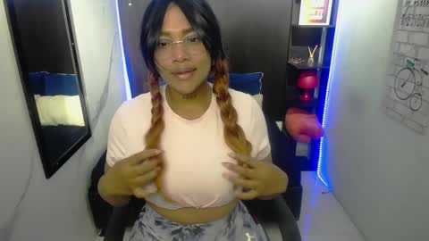 JANA LUX online show from May 25, 1:21 pm