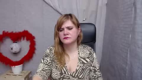 janaloveli online show from February 12, 7:13 pm