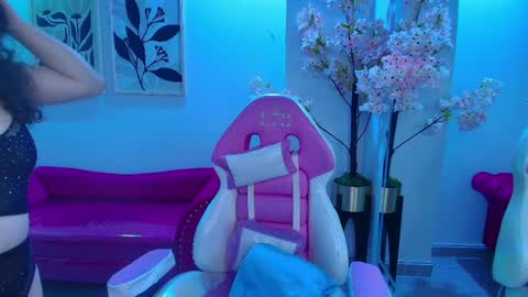 Jane  online show from May 27, 11:40 am