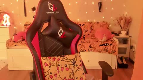 Jane online show from October 3, 6:35 pm