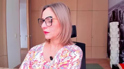 JANE TURNER MILF online show from February 18, 2:05 pm