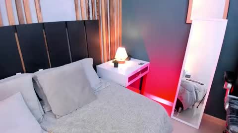 Janne for u online show from September 15, 8:49 pm