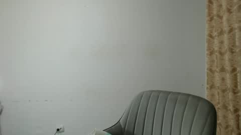 janne online show from November 16, 11:10 am