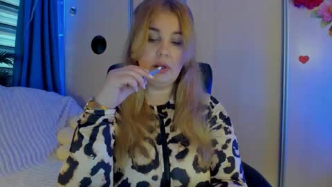 JansyLines online show from November 19, 7:08 am