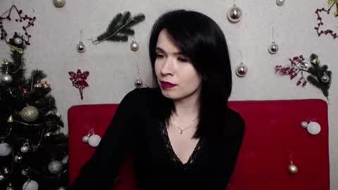 Snapshot of jasminekouch chatting on January 3, 6:03 pm JasmineKouch online show from January 3, 6:03 pm