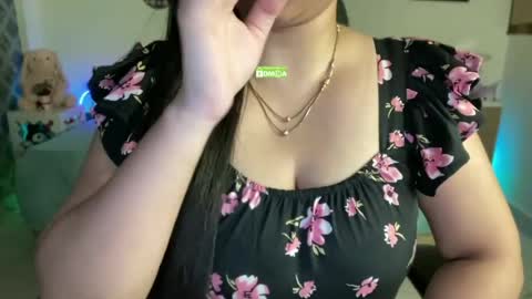 jasmine online show from July 29, 4:40 pm