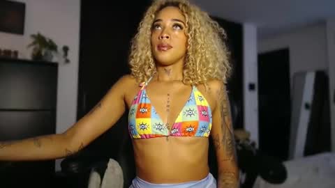jayda fuego online show from April 9, 2:36 am