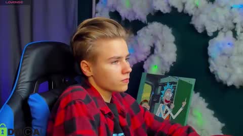 jean_wilsons online show from September 13, 10:23 am