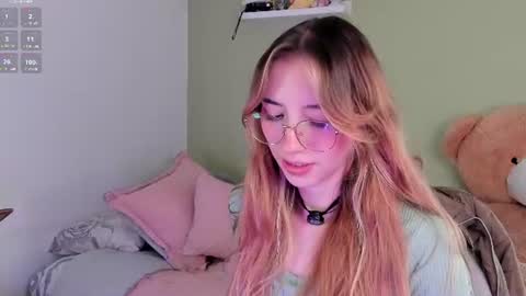 Jelly  online show from June 29, 1:56 am