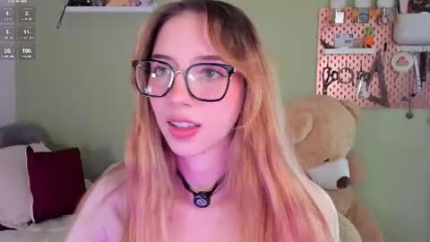 Jelly  online show from June 20, 1:09 am