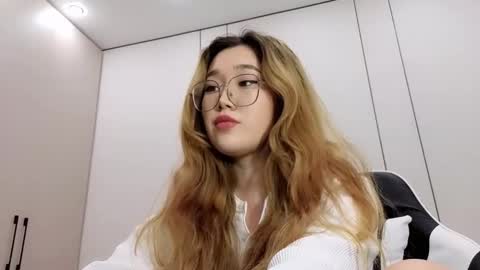 JENNA online show from December 22, 2:09 pm