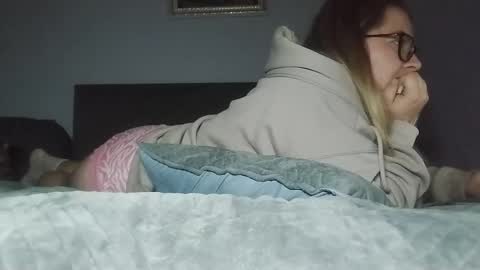 Nicol online show from January 7, 10:35 pm