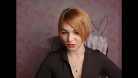 Jennifer online show from April 1, 11:33 am