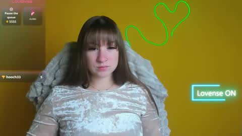 Jennifer online show from November 7, 7:03 am