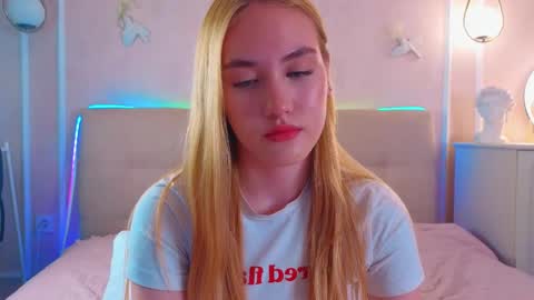 jennifercamprell online show from April 15, 7:36 pm