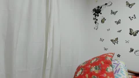 jenniferloveyou online show from February 8, 12:39 pm