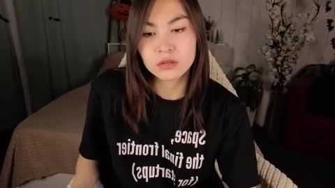 Jenni online show from October 28, 1:39 pm