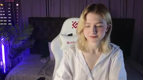 jenny_bunny_ online show from March 6, 1:37 am