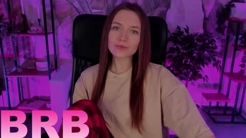 Snapshot of jennydens chatting on January 5, 2:06 am Jenny NO Nude online show from January 5, 2:06 am