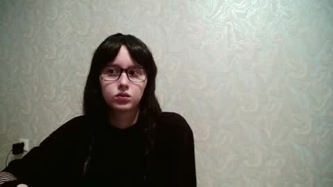 JennyOlset online show from April 25, 3:20 am