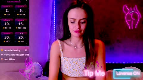 Jess online show from April 4, 11:47 pm