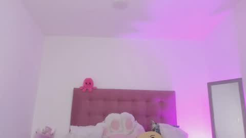 Snapshot of jessfortune chatting on September 27, 4:52 am Jess online show from September 27, 4:52 am