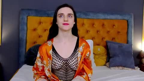 Jessica White online show from March 1, 5:29 am