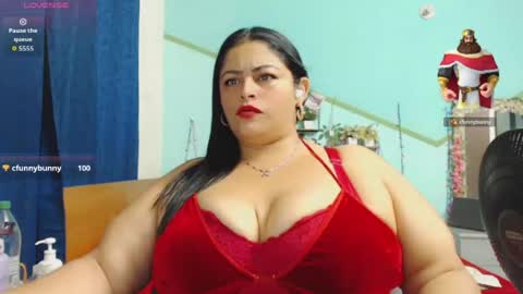 JESSICA VEGA online show from July 6, 6:07 am