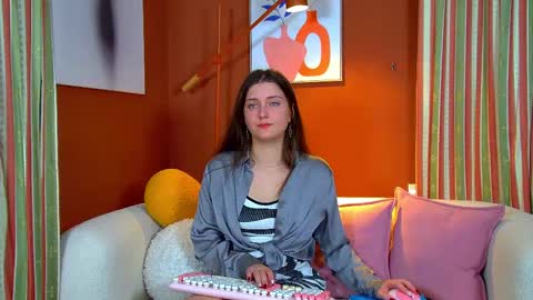 Snapshot of jessicajewells45 chatting on September 21, 7:40 am Jessica online show from September 21, 7:40 am